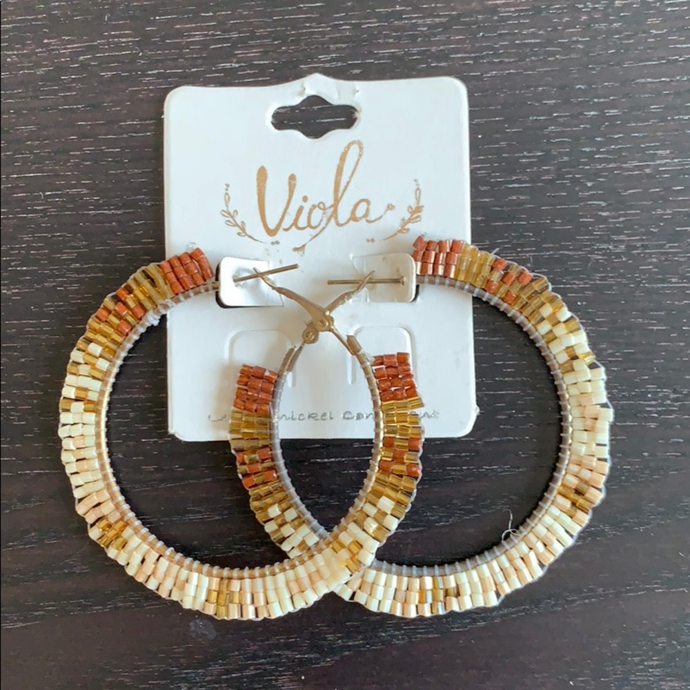 Viola earrings